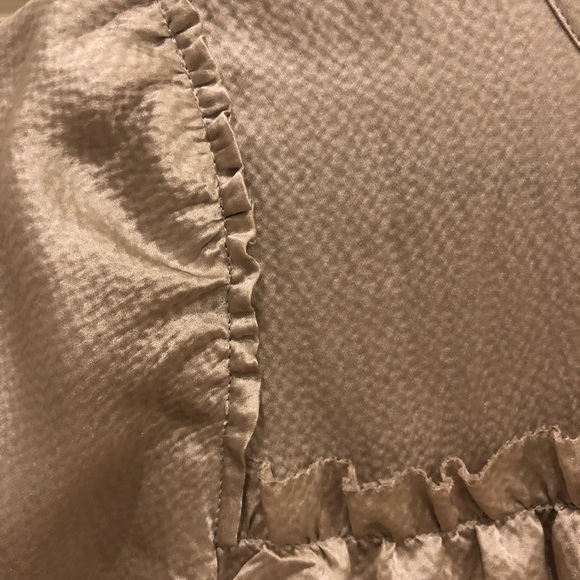 J Crew 100% Silk Blouse - Picture 4 of 5